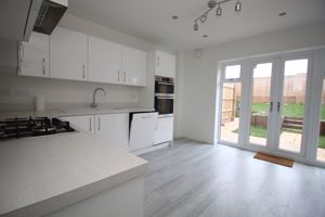 Kitchen- click for photo gallery